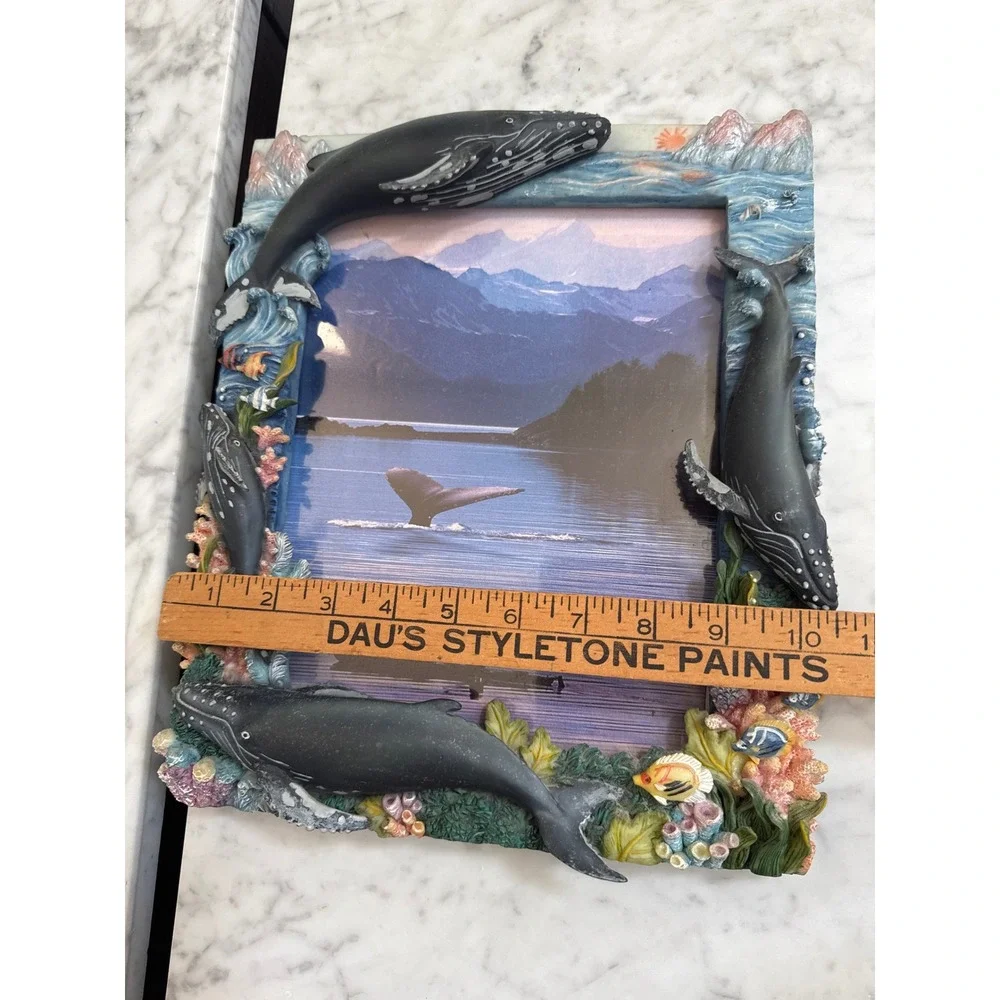 Montefiori Collection 3D Whale Picture Frame Nautical Resin Ocean Decor 10x12